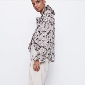 🍂Zara floral cotton blouse